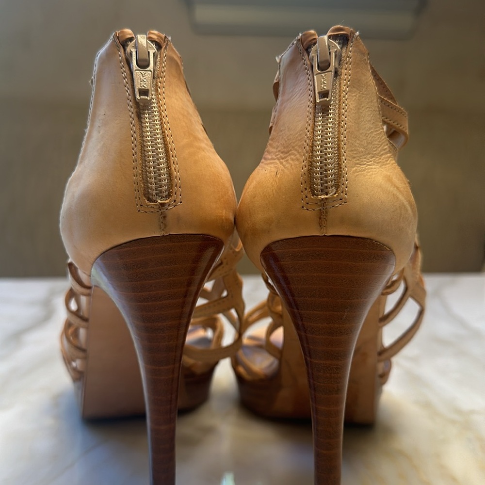 Stuart Weitzman Leather Cage Heels - Picture 7 of 12